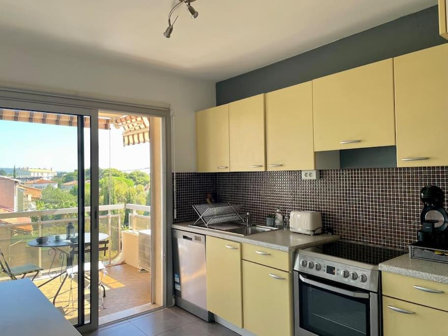 Tout Proche Gare Et Port, Vue Mer, Clim Et Parking Bandol Exterior photo