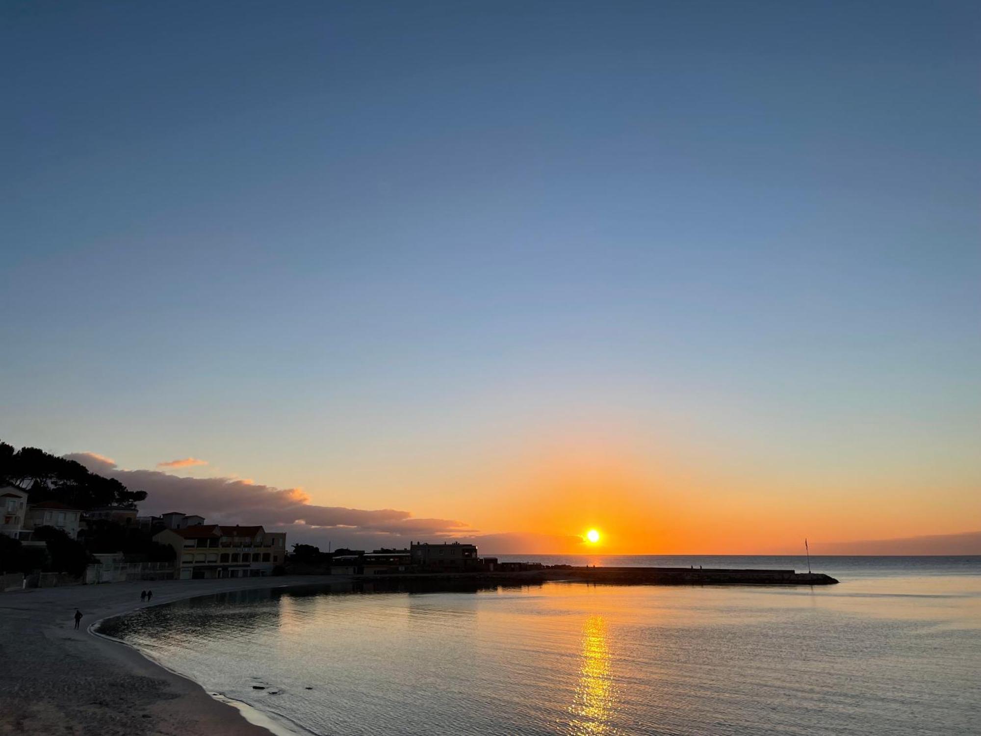Tout Proche Gare Et Port, Vue Mer, Clim Et Parking Bandol Exterior photo